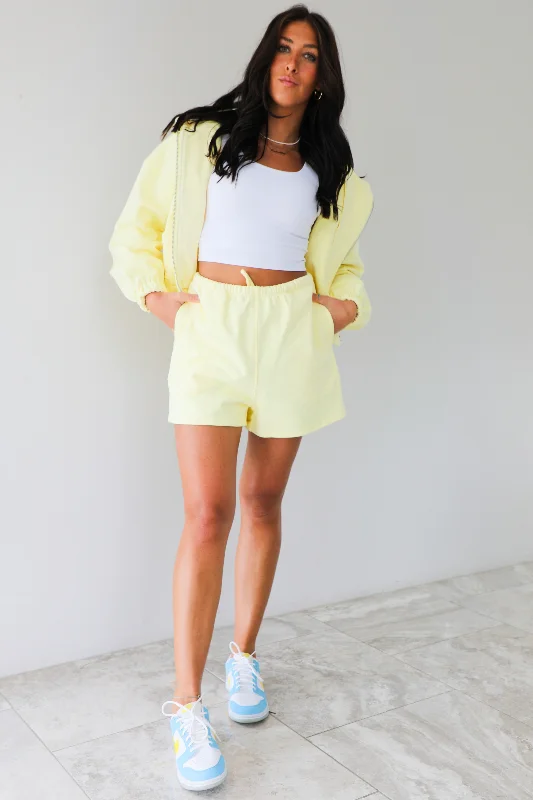 Signature Look Three Piece Set: Light Yellow