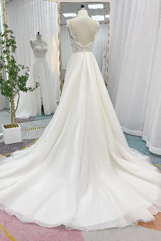 A-Line Court Train Lace Tulle Wedding Dress CW3242