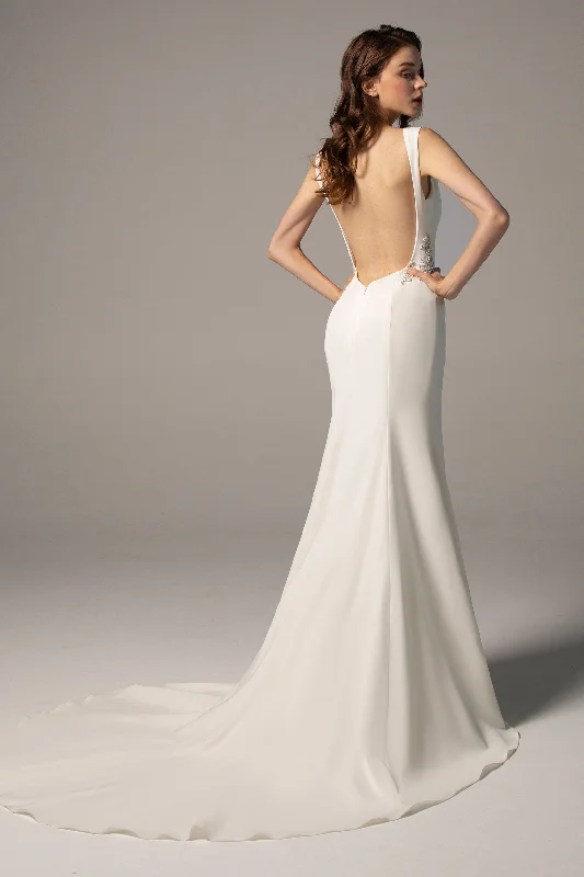 Trumpet-Mermaid Court Train Stretch Satin Wedding Dress CW2363