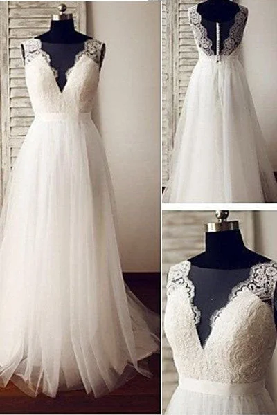 V-Neck Beach Wedding Dresses Ivory Tulle Lace Appliqued Wedding Gown A Line Bridal Dresses