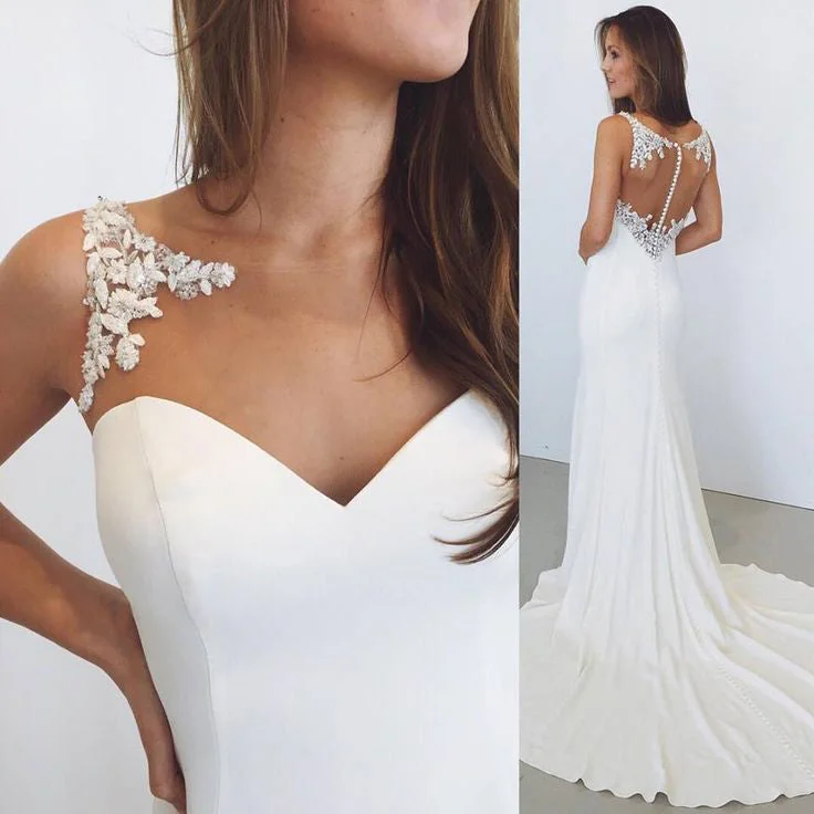 Sheath Illusion Neck Sleeveless Lace Appliques Wedding Dress N519