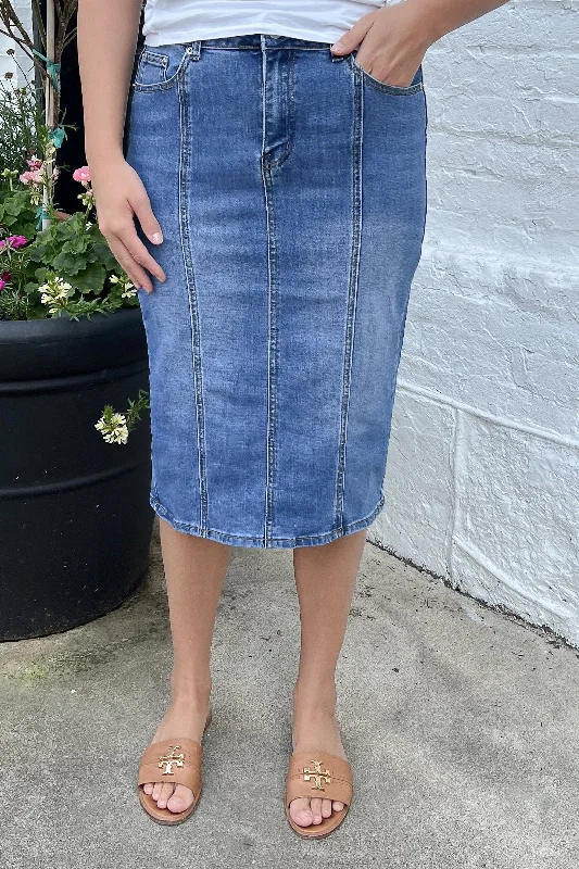 FLASH SALE * Wrenley Panel Denim Skirt in Md. Wash